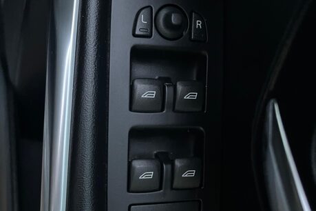 Volvo V40 D2 R-DESIGN NAV 35