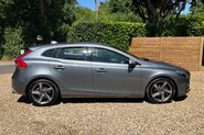 Volvo V40 D2 R-DESIGN NAV 19