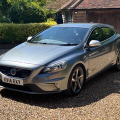 Volvo V40 D2 R-DESIGN NAV 1