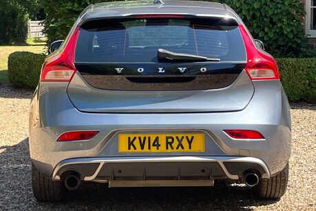 Volvo V40 D2 R-DESIGN NAV 17