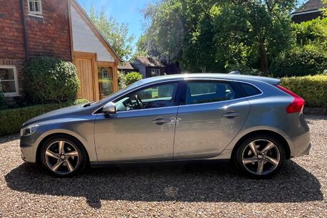 Volvo V40 D2 R-DESIGN NAV 15