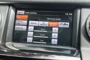 Land Rover Discovery SDV6 HSE LUXURY 36