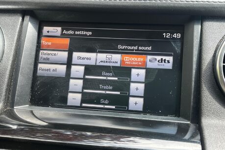 Land Rover Discovery SDV6 HSE LUXURY 36