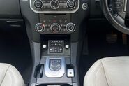 Land Rover Discovery SDV6 HSE LUXURY 40