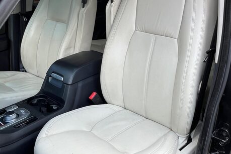 Land Rover Discovery SDV6 HSE LUXURY 47