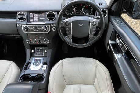 Land Rover Discovery SDV6 HSE LUXURY 16