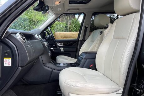 Land Rover Discovery SDV6 HSE LUXURY 48