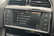Jaguar F-Pace R-SPORT AWD 54