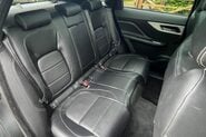 Jaguar F-Pace R-SPORT AWD 31