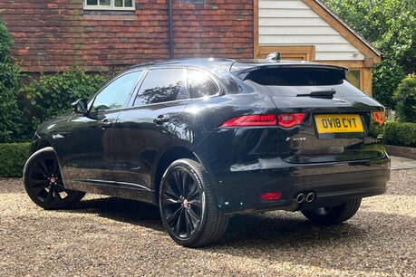 Jaguar F-Pace R-SPORT AWD 10