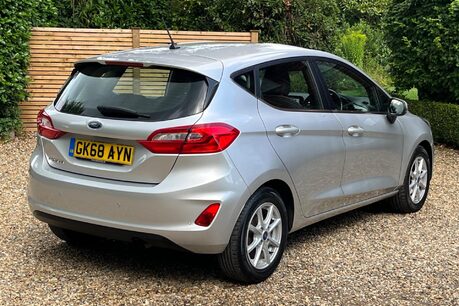 Ford Fiesta ZETEC 19