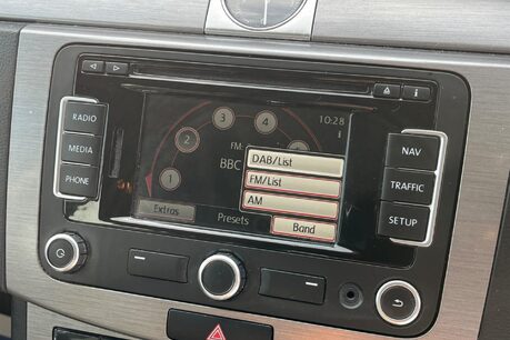 Volkswagen Passat HIGHLINE TDI BLUEMOTION TECHNOLOGY 31