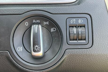 Volkswagen Passat HIGHLINE TDI BLUEMOTION TECHNOLOGY 25