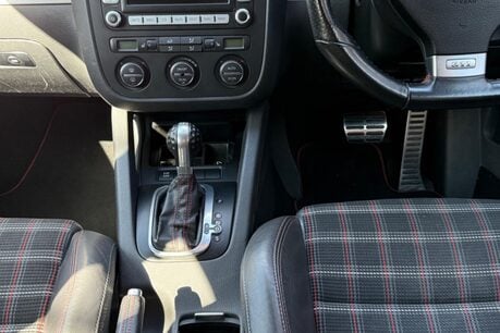 Volkswagen Golf GTI EDITION 30 T 21