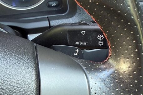 Volkswagen Golf GTI EDITION 30 T 29