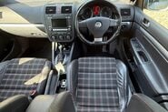 Volkswagen Golf GTI EDITION 30 T 25