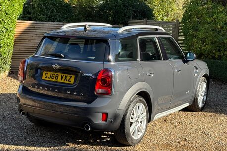 Mini Countryman COOPER SD ALL4 18