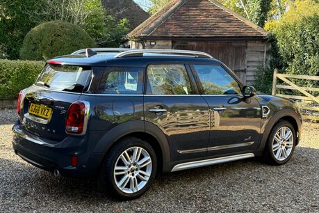 Mini Countryman COOPER SD ALL4 16