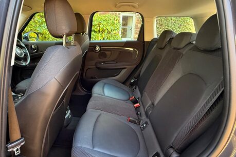 Mini Countryman COOPER SD ALL4 29