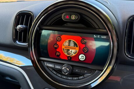 Mini Countryman COOPER SD ALL4 65