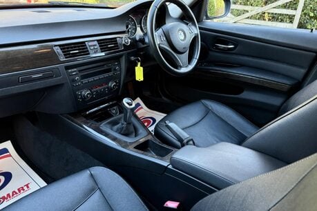 BMW 3 Series 318I EXCLUSIVE EDITION 19