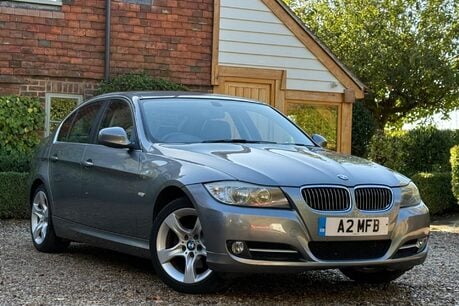 BMW 3 Series 318I EXCLUSIVE EDITION 1