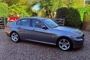 BMW 3 Series 318I EXCLUSIVE EDITION 14