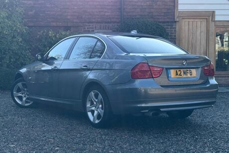 BMW 3 Series 318I EXCLUSIVE EDITION 4