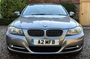 BMW 3 Series 318I EXCLUSIVE EDITION 2