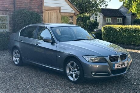 BMW 3 Series 318I EXCLUSIVE EDITION 5
