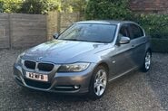 BMW 3 Series 318I EXCLUSIVE EDITION 6