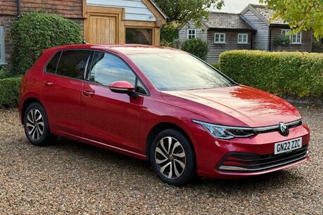 Volkswagen Golf ACTIVE TSI 2