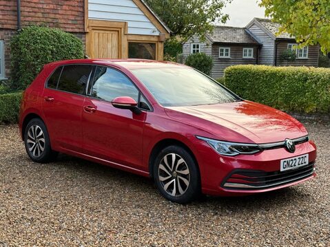 Volkswagen Golf ACTIVE TSI