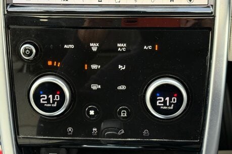 Land Rover Discovery Sport R-DYNAMIC S MHEV 30