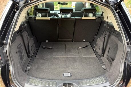 Land Rover Discovery Sport R-DYNAMIC S MHEV 42