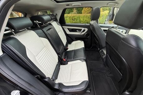 Land Rover Discovery Sport R-DYNAMIC S MHEV 28