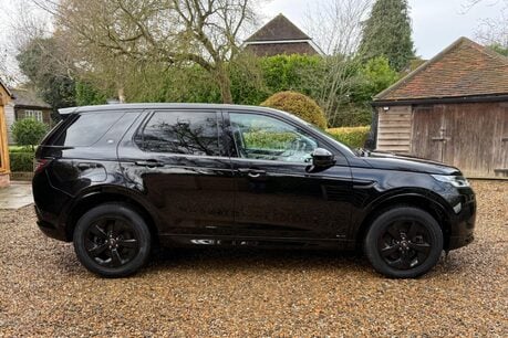 Land Rover Discovery Sport R-DYNAMIC S MHEV 17