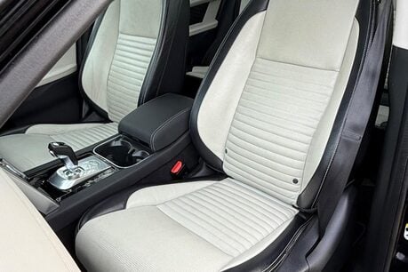 Land Rover Discovery Sport R-DYNAMIC S MHEV 49