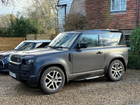 Land Rover Defender XS EDITION