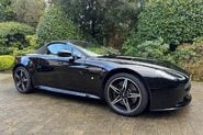 Aston Martin Vantage S V8 ROADSTER 14