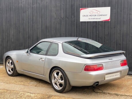 Porsche 968 COUPE 22