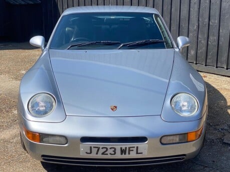 Porsche 968 COUPE 29