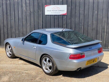 Porsche 968 COUPE 6