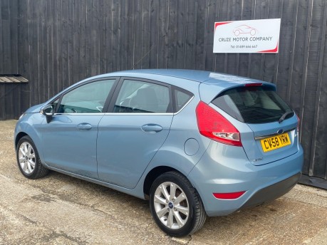 Ford Fiesta ZETEC 12