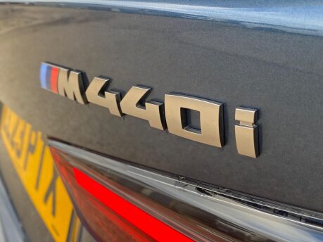 BMW 4 Series M440I XDRIVE MHEV 38