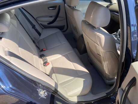 BMW 1 Series 120D SPORT 21