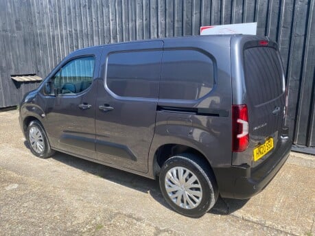 Peugeot Partner BLUEHDI PROFESSIONAL L1 11