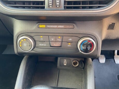Ford Focus STYLE TDCI 20