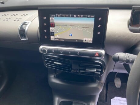 Citroen C4 Cactus PURETECH FLAIR 11