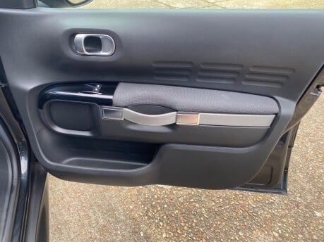 Citroen C4 Cactus PURETECH FLAIR 24
